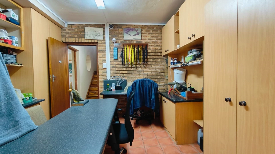 7 Bedroom Property for Sale in Bayview Western Cape